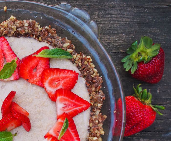 Vegan Raw Cashew Cream Fruit Tart