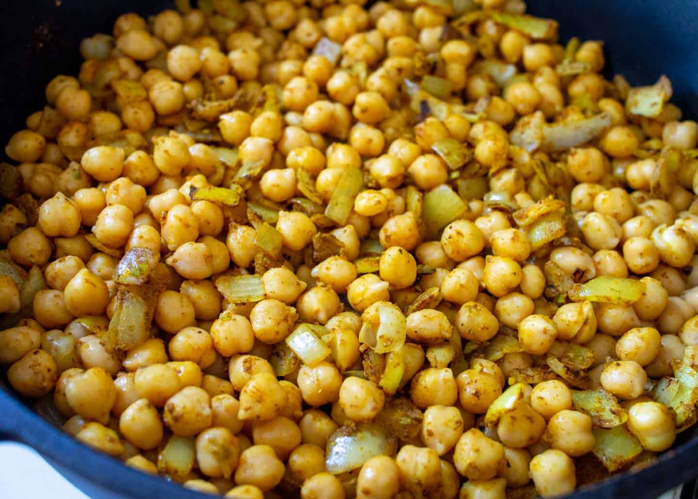 Chickpeas in frying pan