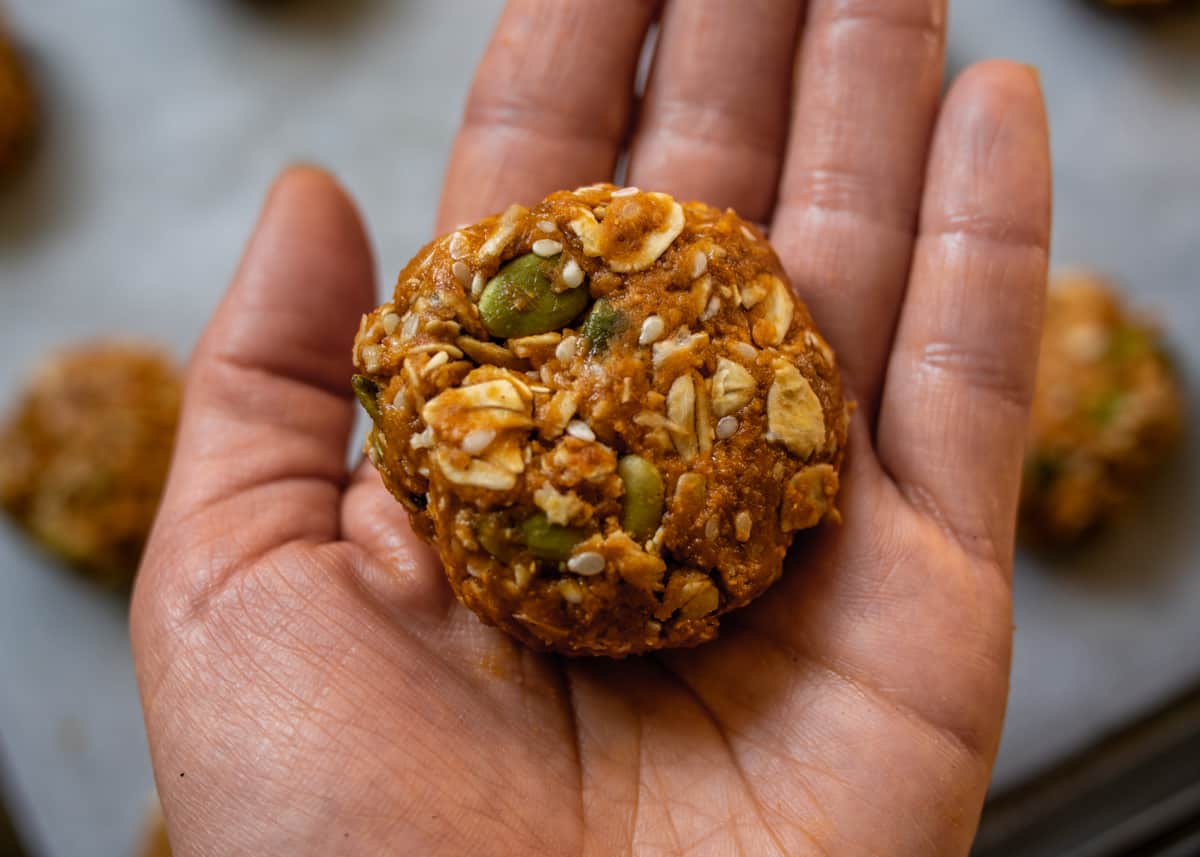 Formed cookie in palm of hand